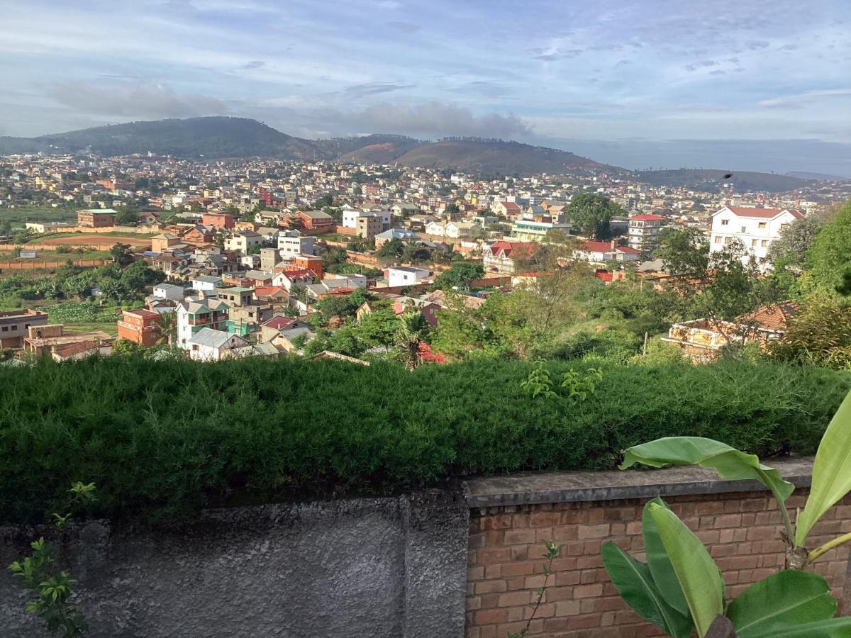 Villa Chezsoa, อันตานานารีโว ภายนอก รูปภาพ
