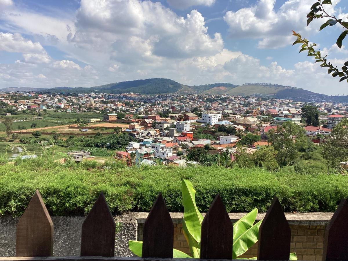 Villa Chezsoa, อันตานานารีโว ภายนอก รูปภาพ